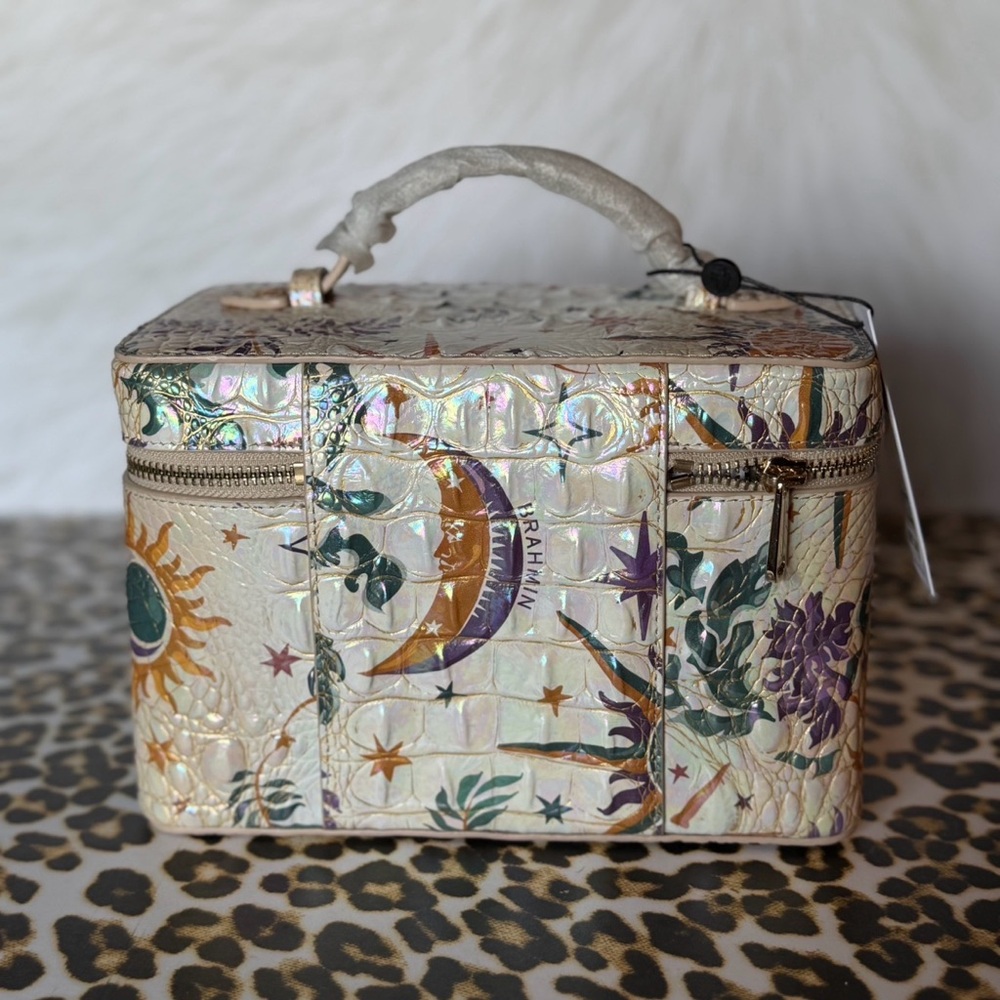 NWT Brahmin Vitality MELBOURNE CHARMAINE MAKE UP TOTE firm price - Picture 7 of 12